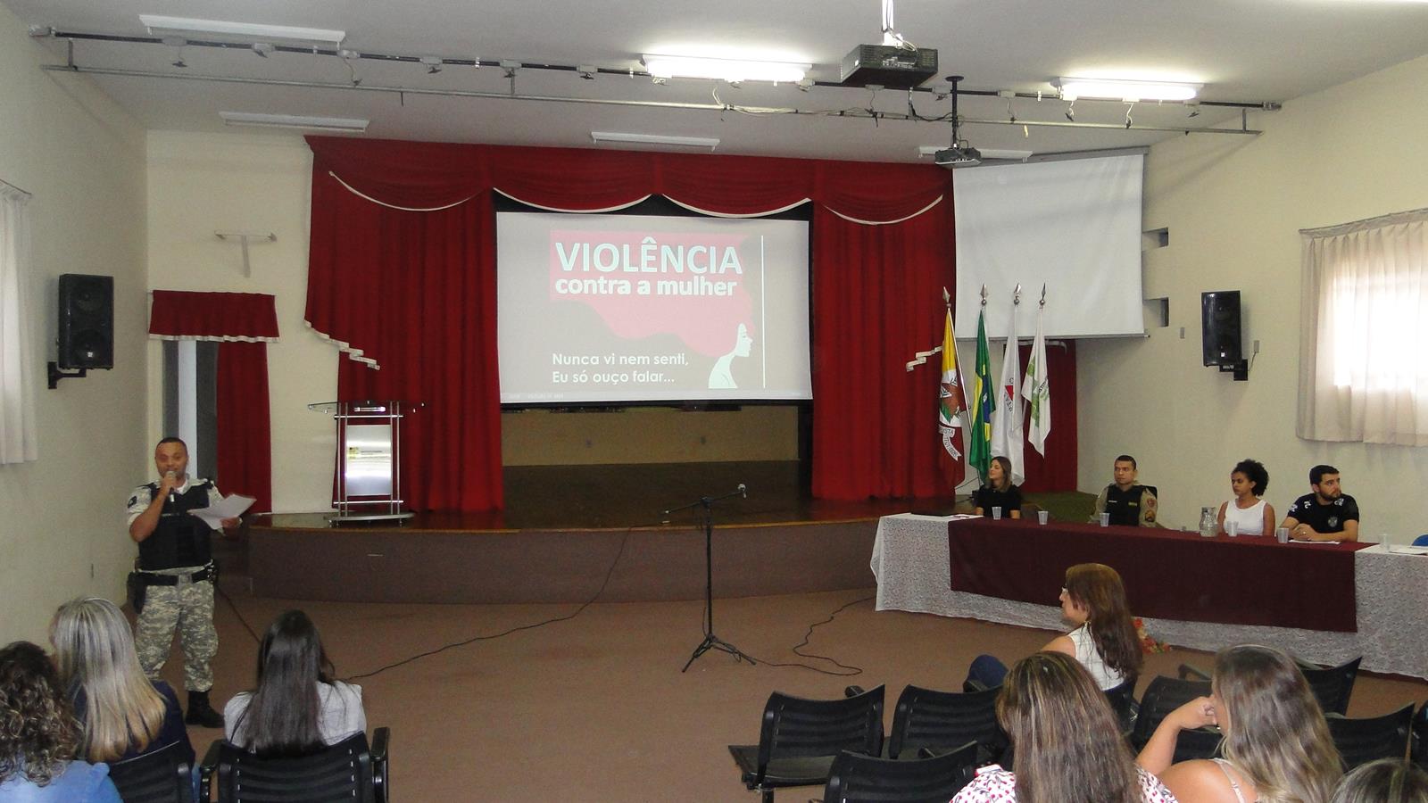 Evento reflete sobre a violência contra mulher